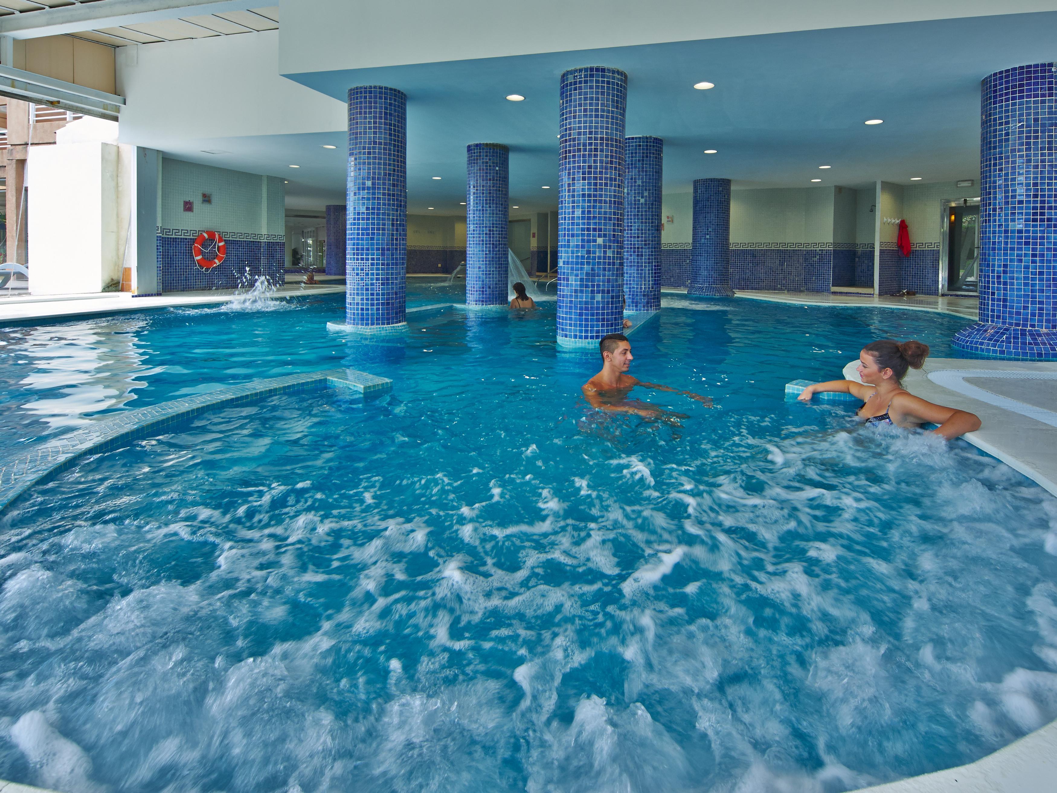 Hotel Illot Suites Кала-Ратхада Екстер'єр фото