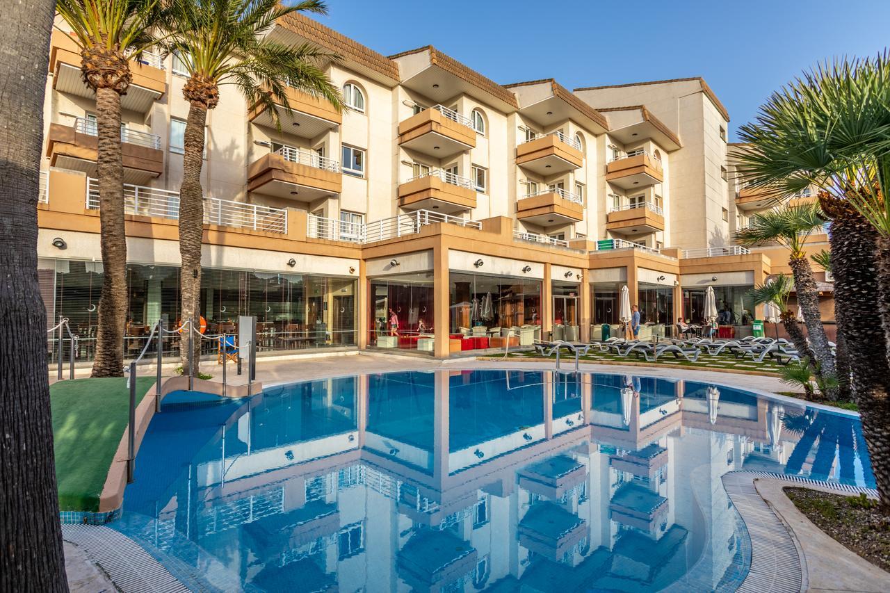 Hotel Illot Suites Кала-Ратхада Екстер'єр фото